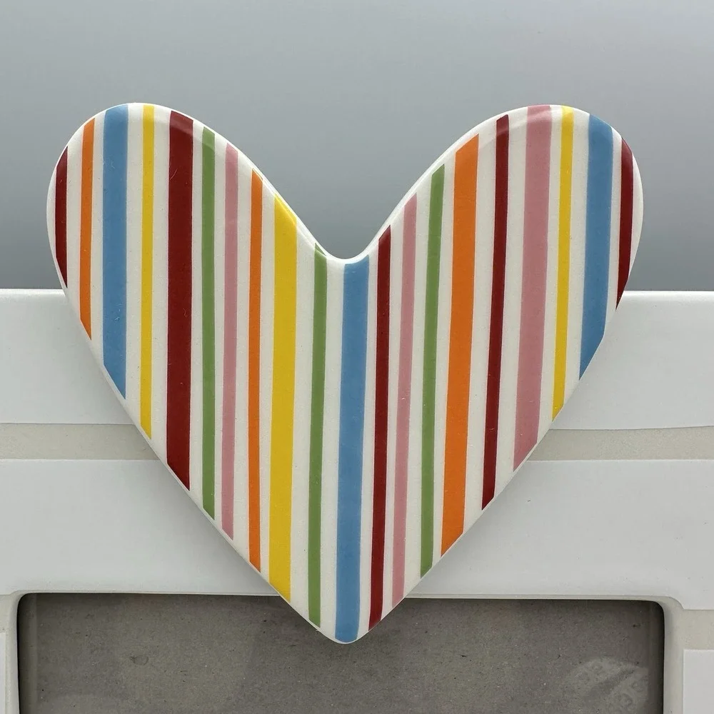 Coton Colors Happy Everything White Striped 4x6 Picture Frame Mini Heart Attach